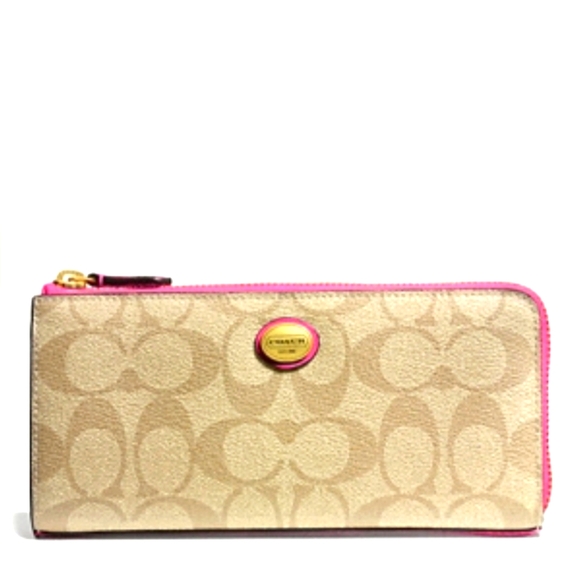 Coach Bags Legacy Signature North/South Swingpack & Payton Signature Zip Wallet - Picture 9 of 13